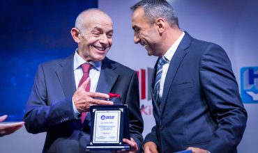 HEKİM HOLDİNG’DE KURULUŞ YILDÖNÜMÜ COŞKUSU: BİRLİKTEN DOĞAN GÜÇLE GELECEĞE HAZIRIZ…-8
